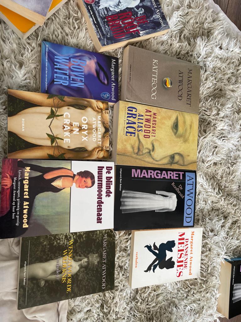 Margaret Atwood Boeken Collectie - Diverse Titels, Boeken, Literatuur, Ophalen of Verzenden, Gelezen, Nederland