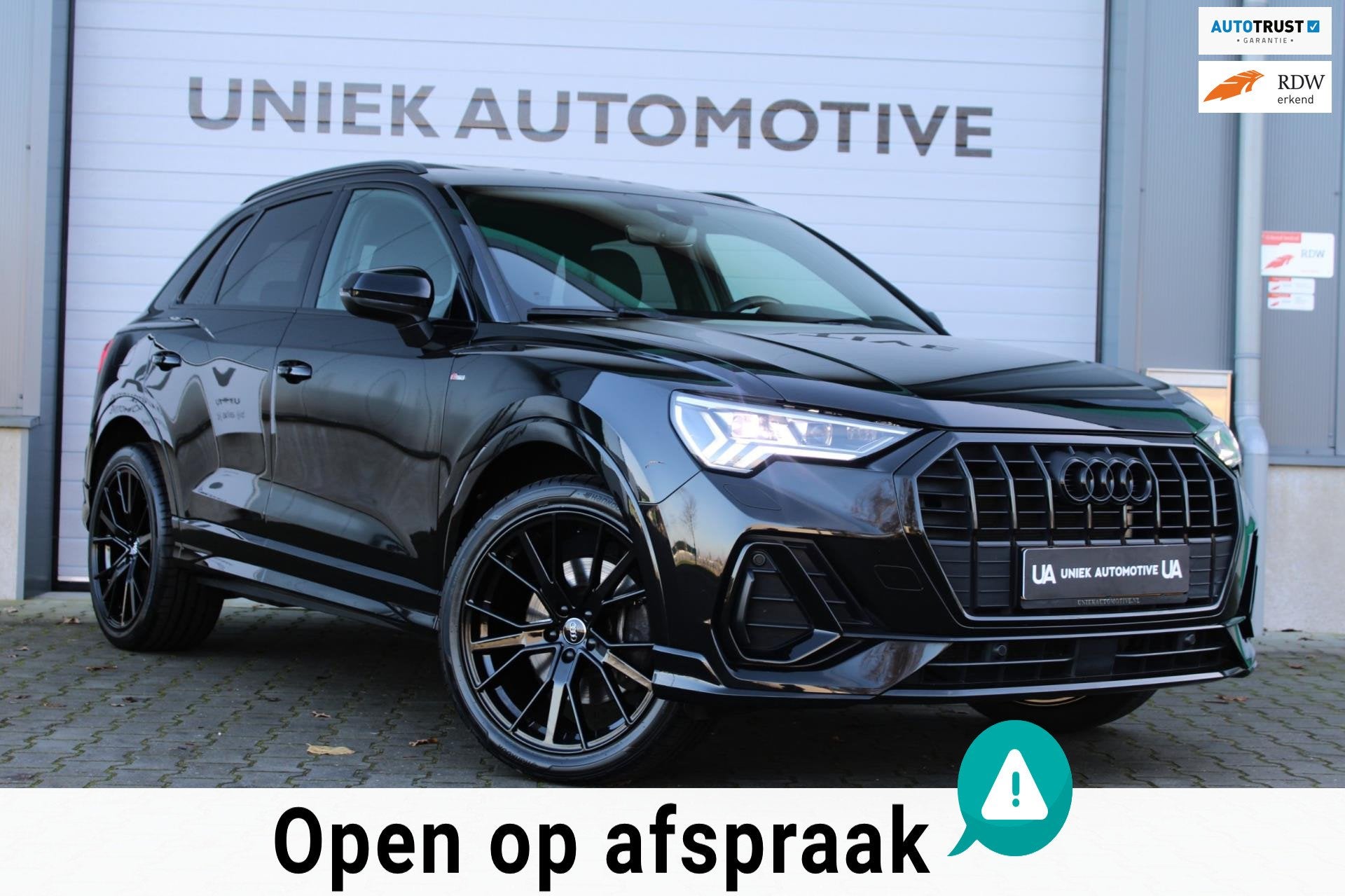 Audi Q3 45 TFSI e S EDITION | S- LINE | PANO | CAMERA | LED-, Auto's, Dealer onderhouden, Gebruikt, Zwart, 645 km