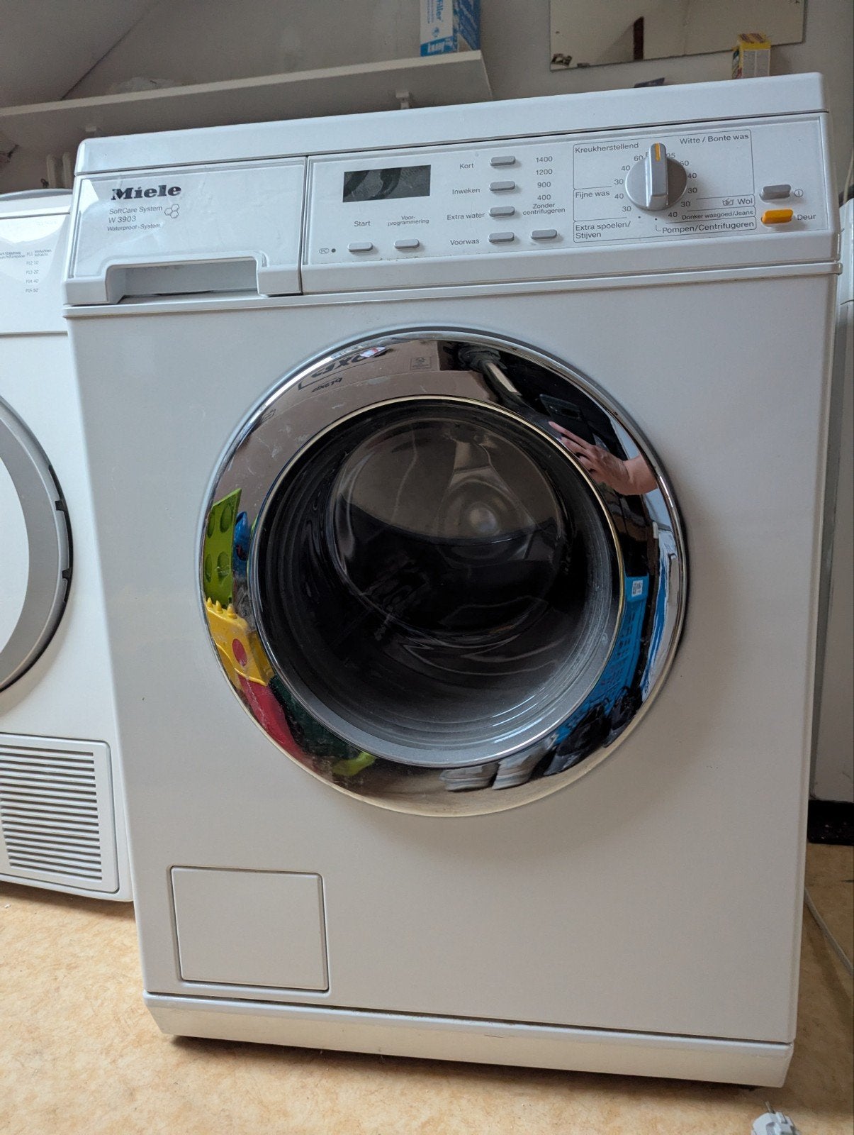 Miele W 3903 SoftCare System Wasmachine, Ophalen, Gebruikt, Voorlader, 85 tot 90 cm