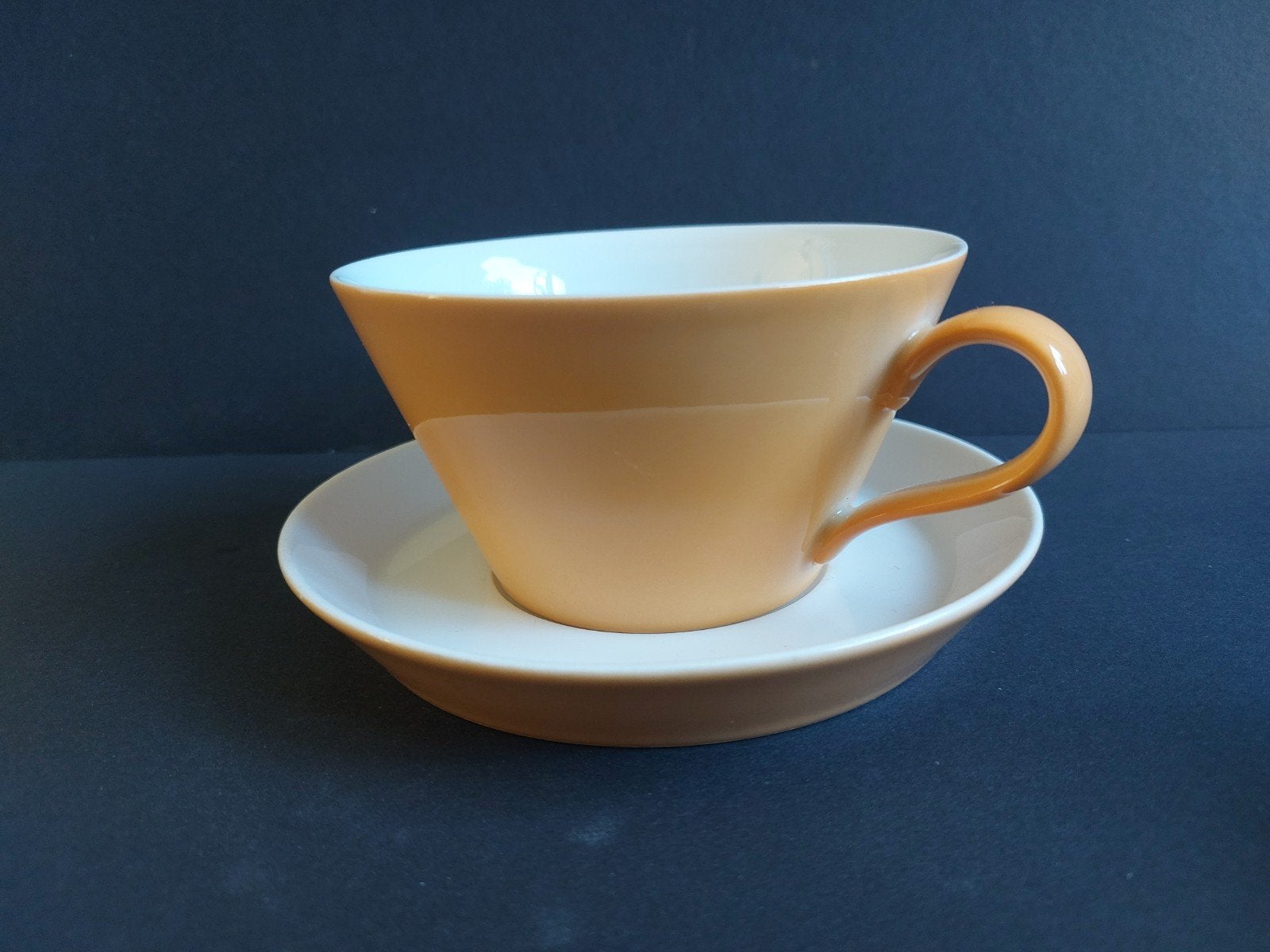 Arzberg tric servies, Ophalen, Gebruikt, Overige stijlen, Kop(pen) en/of Schotel(s)