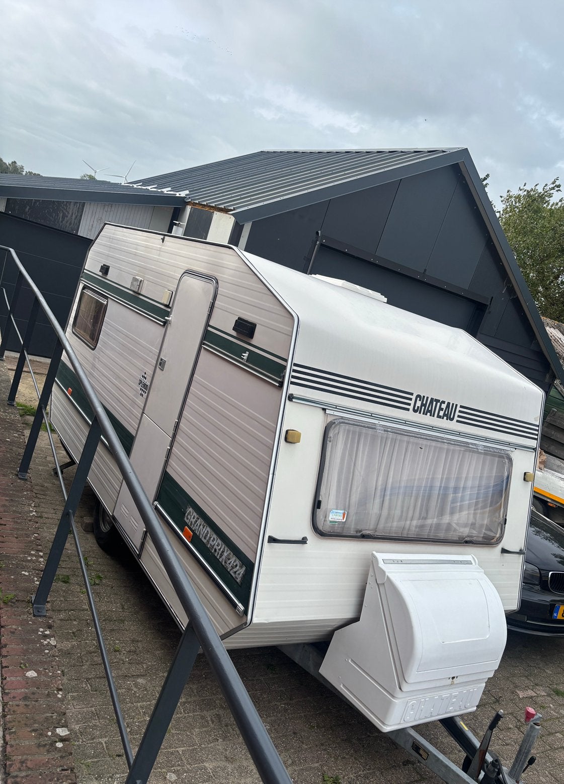 Chateau grand prix 424, Caravans en Kamperen, Vast bed, Chateau, Rondzit, Particulier