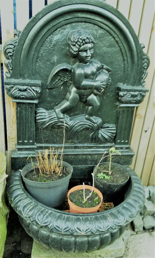 gietijzeren muurfontein, Tuin en Terras, Waterpartijen en Fonteinen, Ophalen, Zo goed als nieuw, Gietijzer, Overige typen