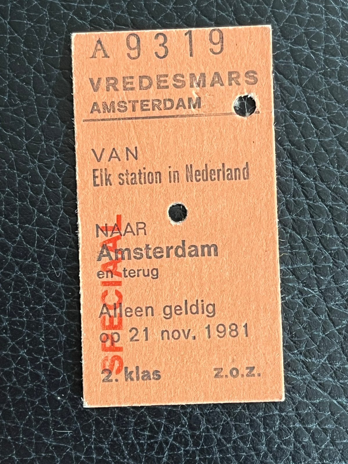 Speciaal NS treinkaartje 1981 de vredesmars in Amsterdam, Tickets en Kaartjes, Eén persoon, Trein, Nederland, Met bestemming of datum