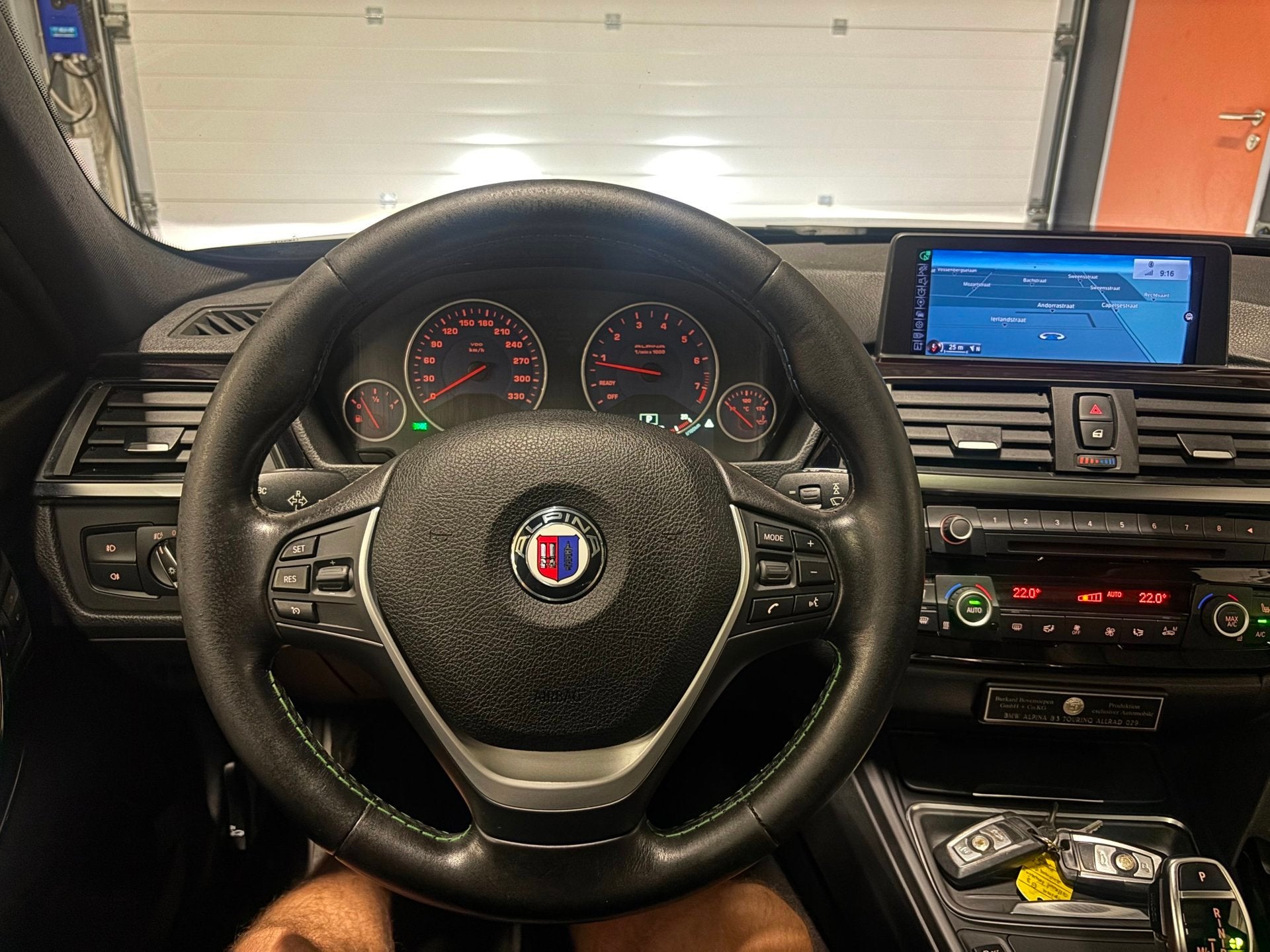 BMW Alpina B3 Biturbo Touring ALLRAD 410PK|Stoelverw|Camera|, Auto's, Alpina, Zwart, Vierwielaandrijving, 6 cilinders, 750 kg