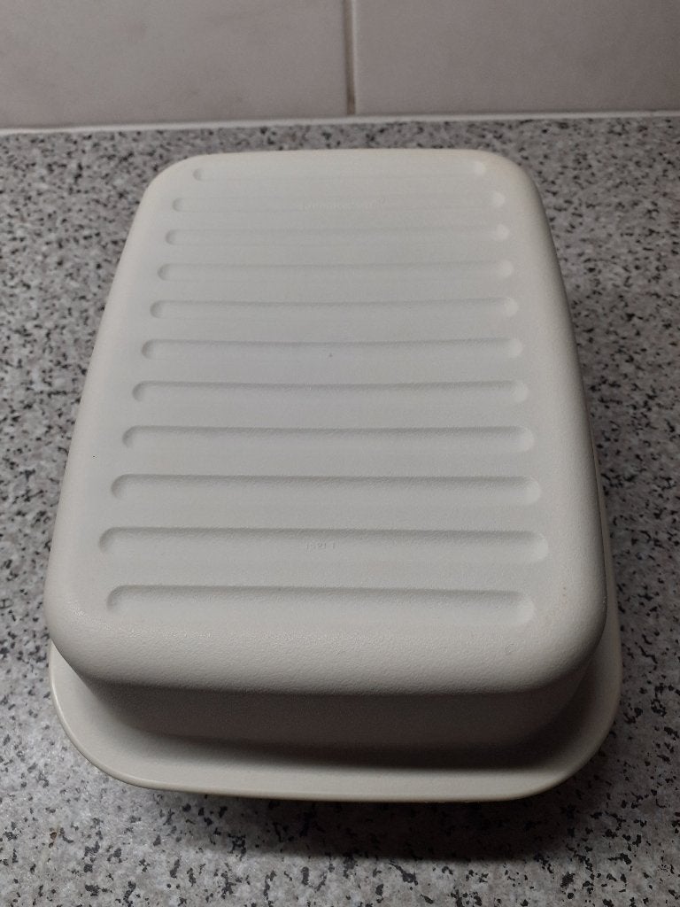Tupperware Kaasdoos, KORNUIT., Huis en Inrichting, Bewaardoos, Wit, Ophalen of Verzenden, Met deksel
