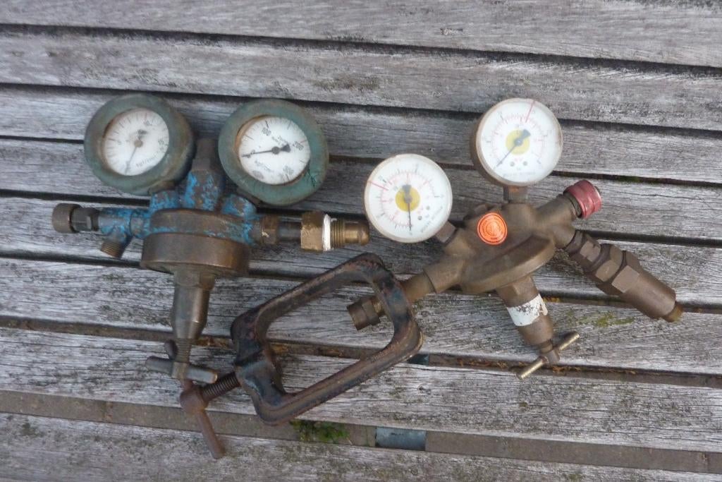 Gas en zuurstofmeters, Ophalen, Gebruikt