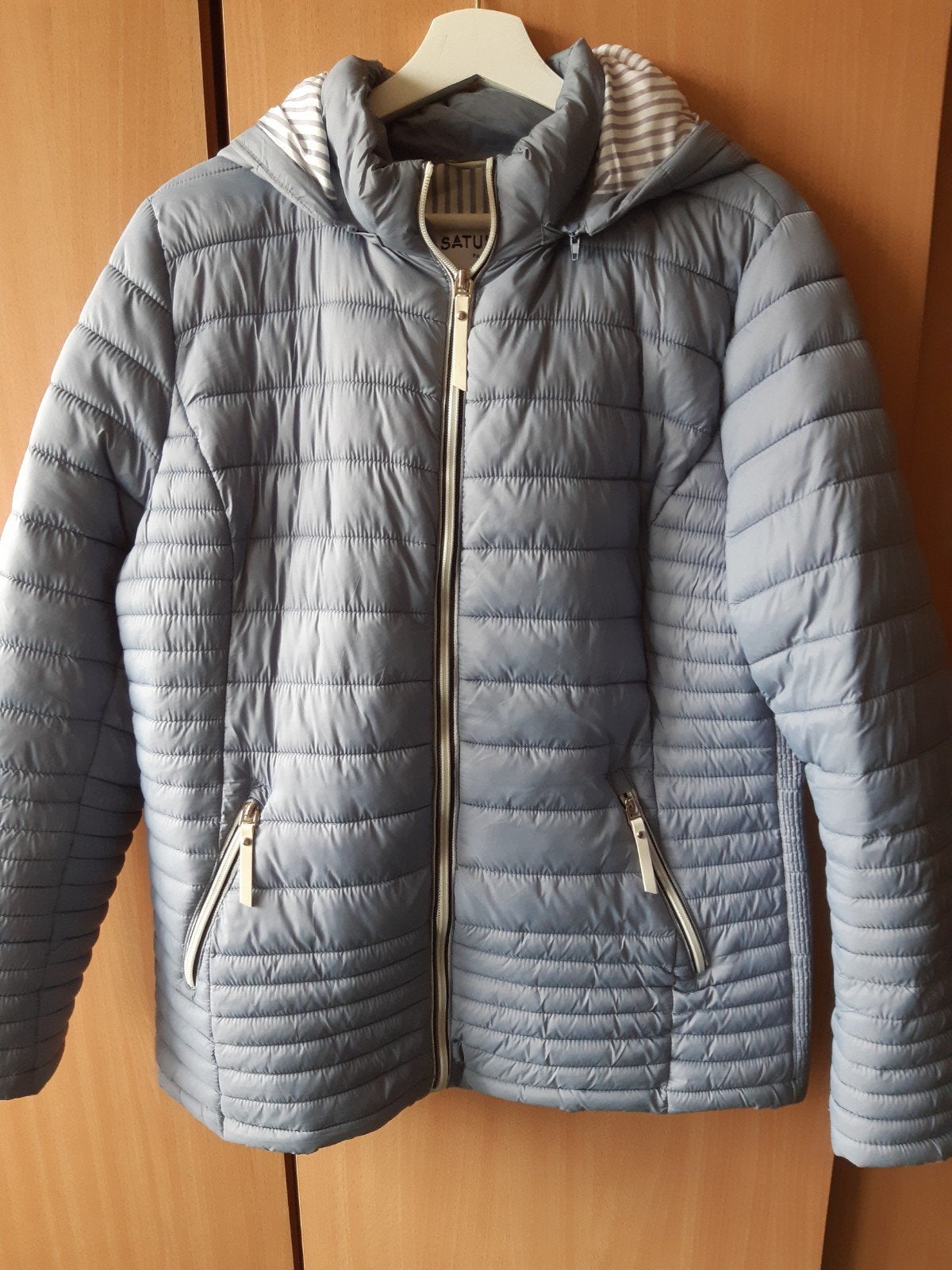 Lichtblauwe gewatteerde jas van Saturne, maat 42, Kleding | Dames, Blauw, Maat 42/44 (L), Ophalen of Verzenden, Saturne