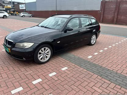 BMW 3-Serie 2.0 318 I Touring 2006 Zwart NIEUWE APK, 13 km/l, Achterwielaandrijving, Zwart, 4 cilinders