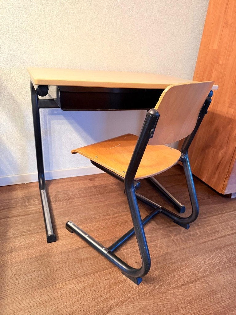 Schoolbank en stoel, Ophalen, Gebruikt, Tafel(s) en Stoel(en)