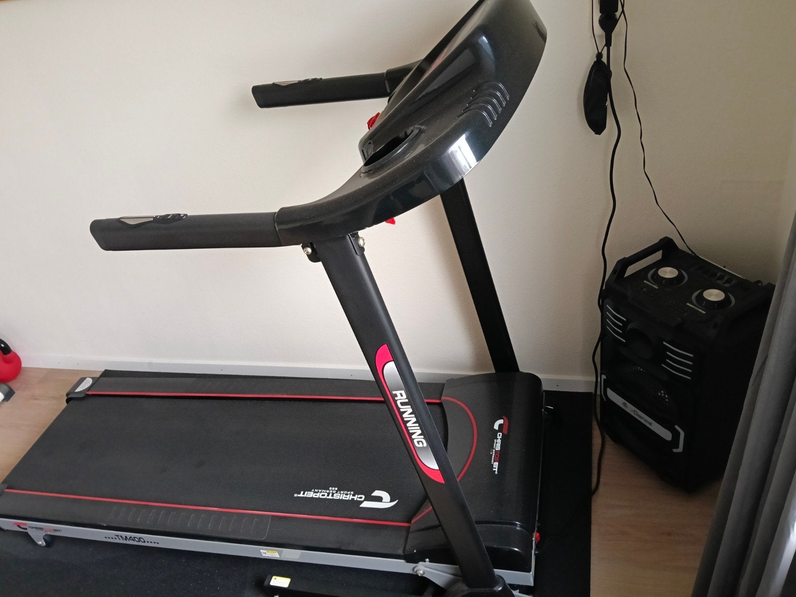 Electrische loopband TM 400 "Black Edition", Sport en Fitness, Ophalen, Zo goed als nieuw, Benen, Loopband
