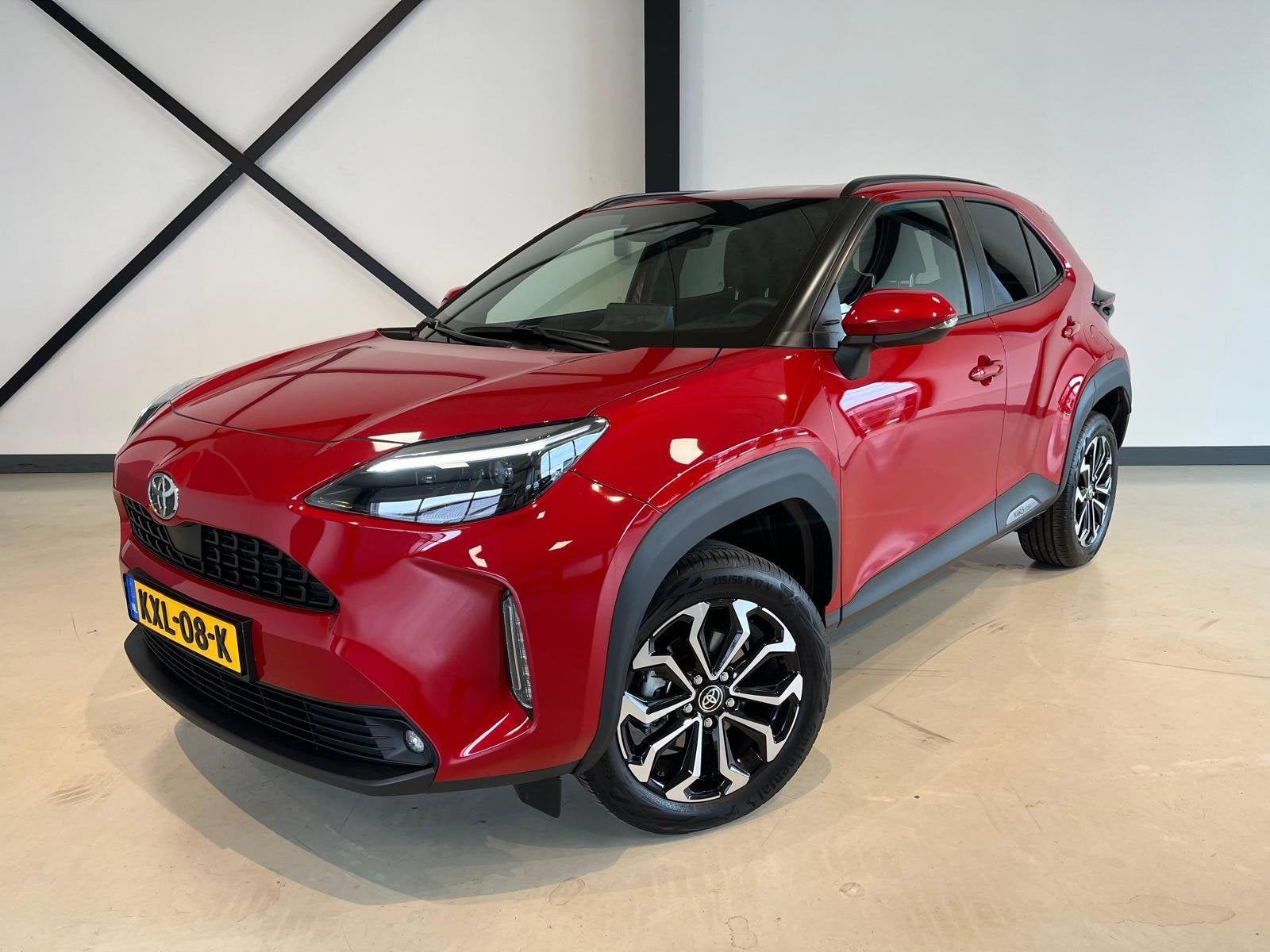 Toyota Yaris Cross 1.5 Hybrid 115 Active Comfort |ACC|Camera, Dealer onderhouden, Stof, Gebruikt, 1165 kg