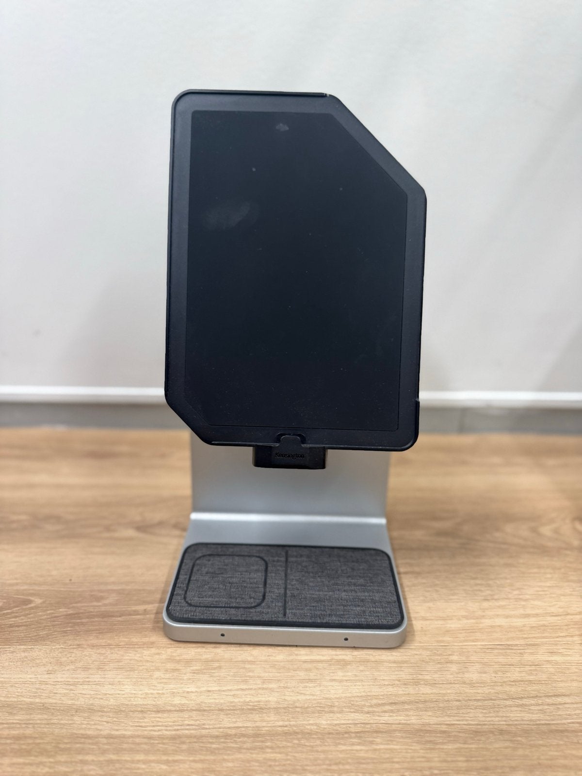 Kensington StudioDock iPad Pro/Air Docking Station, Ophalen of Verzenden, Gebruikt