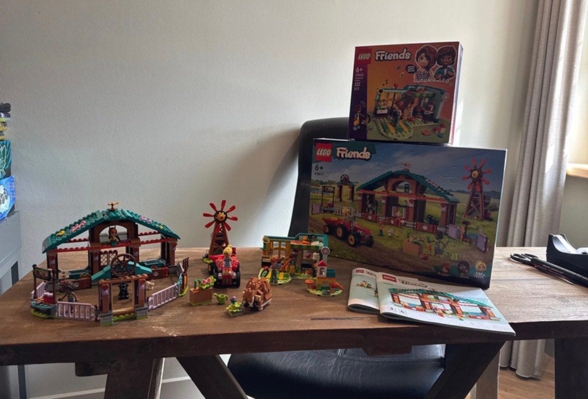 Leuke Lego Friends set met dozen en boekjes, Verzenden, Lego, Friends, Zo goed als nieuw