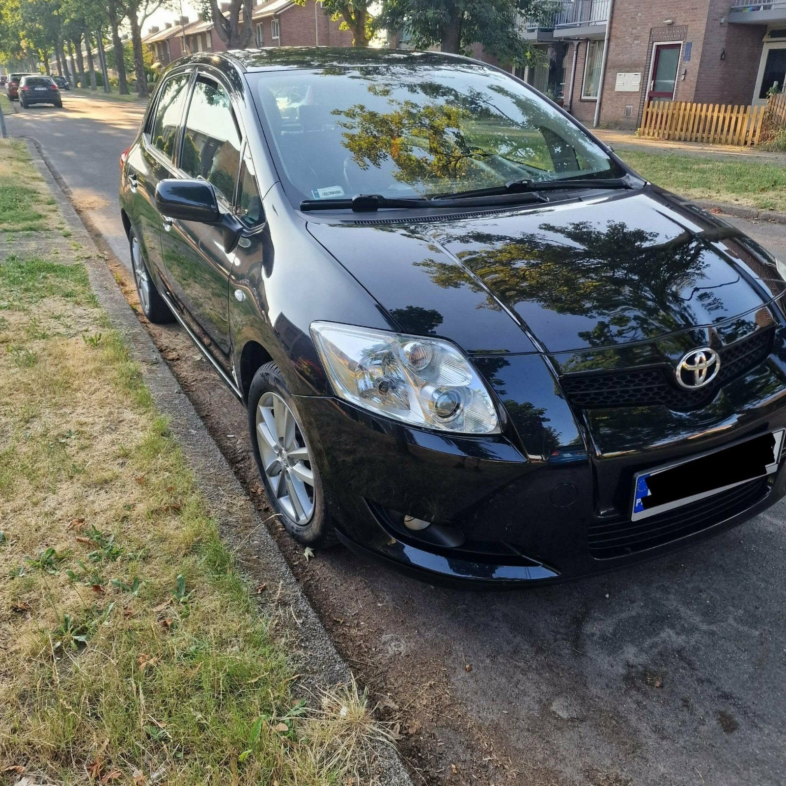 Toyota Auris, Parkeersensor, 1600 cc, Zwart, Leder