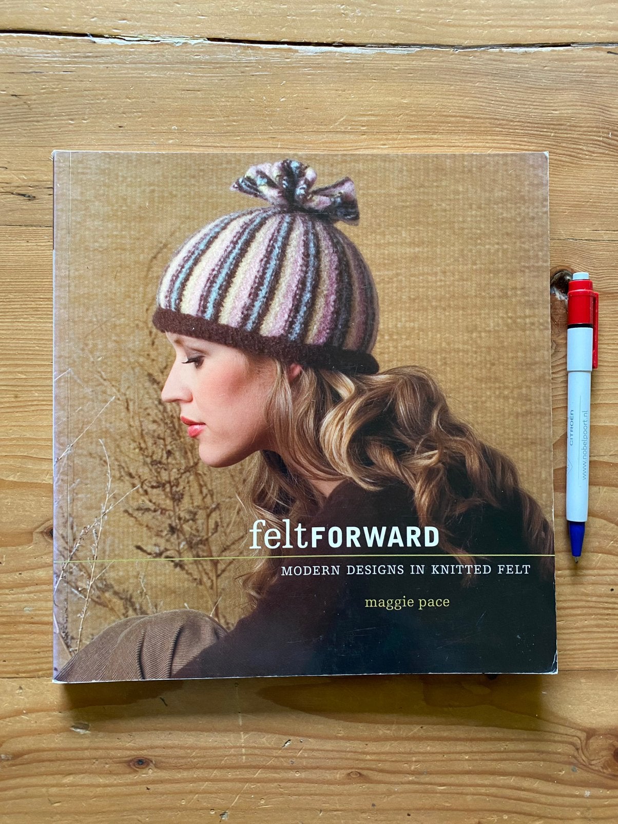 Feltforward - Maggie Pace, Ophalen of Verzenden, Gelezen