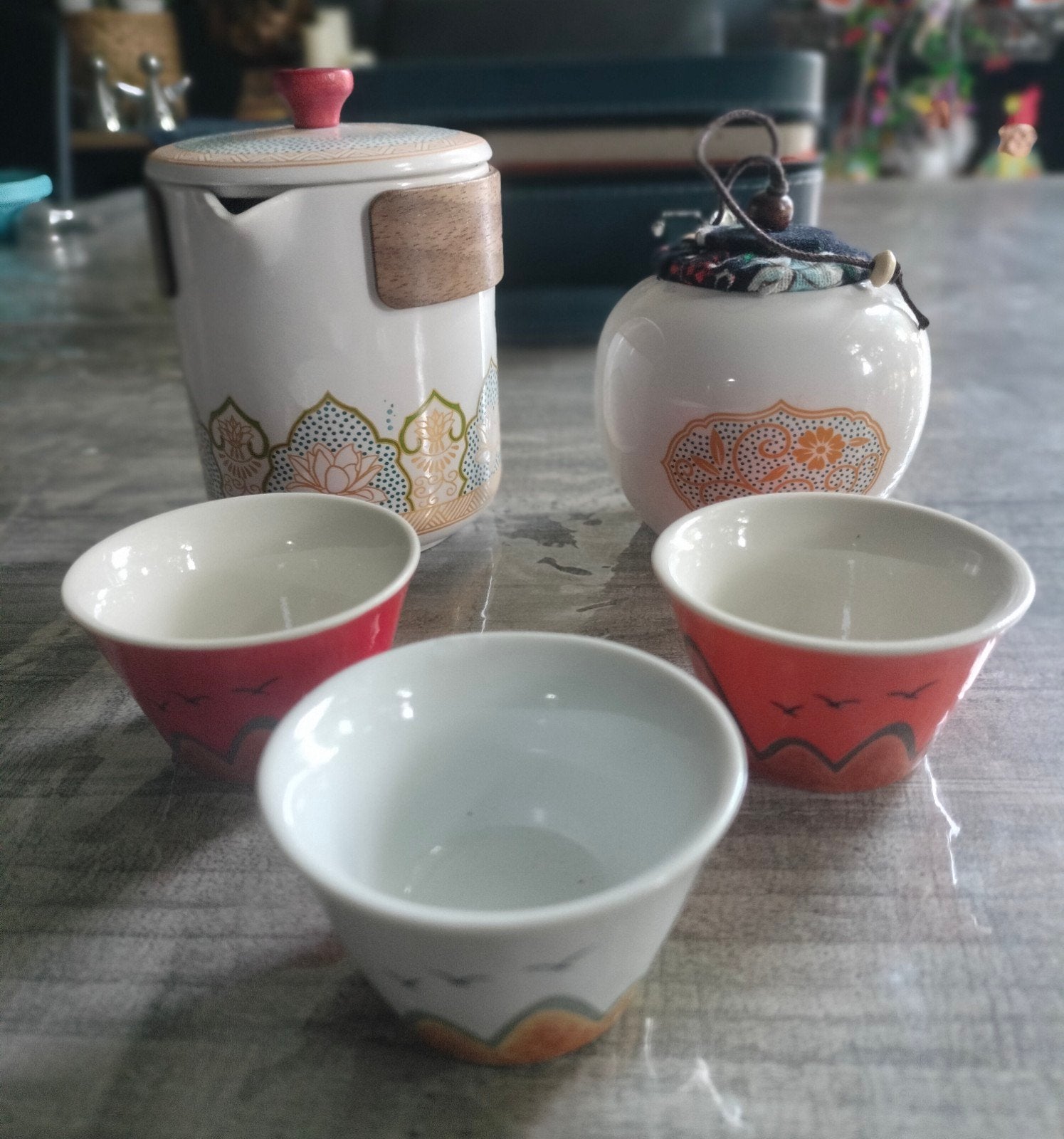 Chinees theeservies (3 persoons), Ophalen of Verzenden, Nieuw, Porselein, Kop en/of schotel