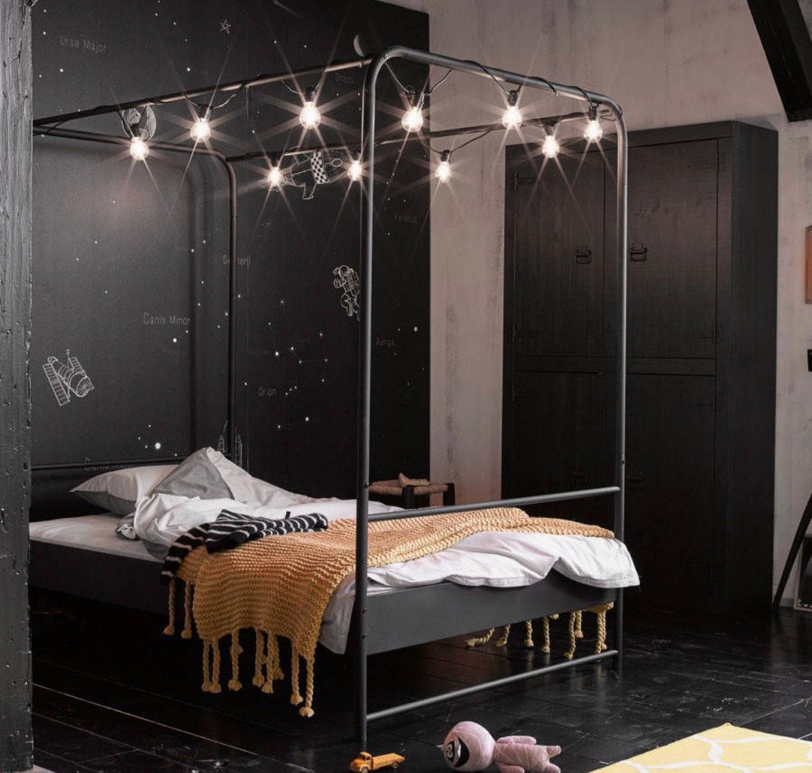 Vtwonen Hemelbed 'Bunk' 120 x 200cm, kleur Zwart, Gebruikt, 100 cm of meer, 180 cm of meer, Ophalen