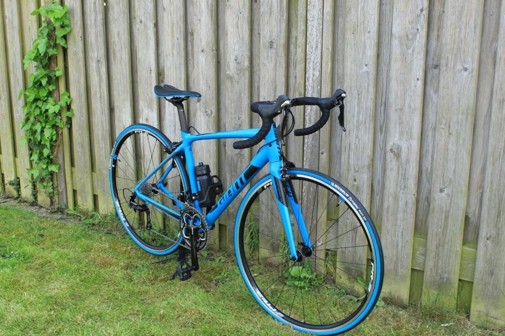Giant Contend SL - volledig Shimano 105 - Nieuwstaat - XS, Ophalen, 28 inch, Velgrem, Aluminium