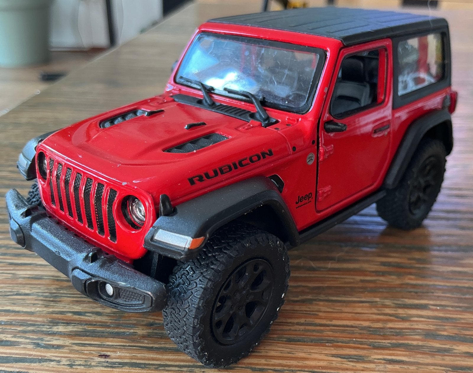 Grote Rode Jeep Wrangler Rubicon  auto  1:34, Ophalen, Zo goed als nieuw, Auto