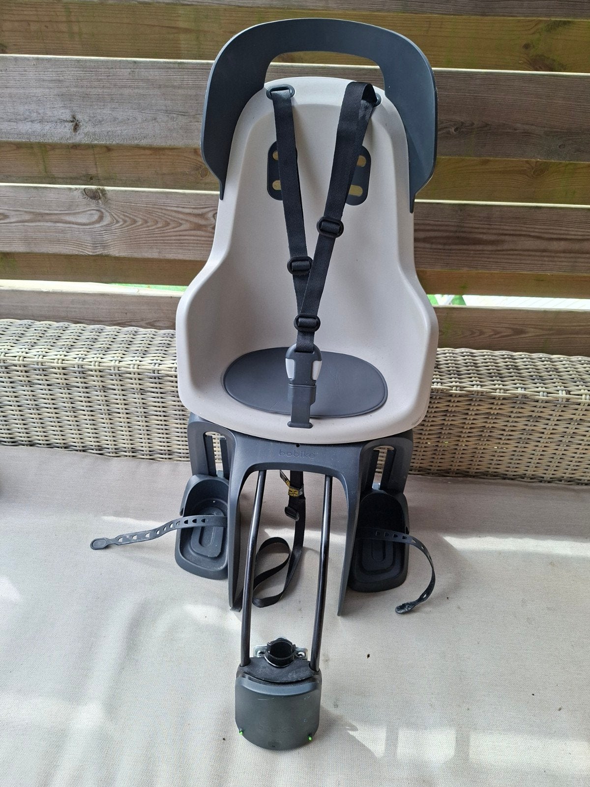Bobike achter zitje, Ophalen