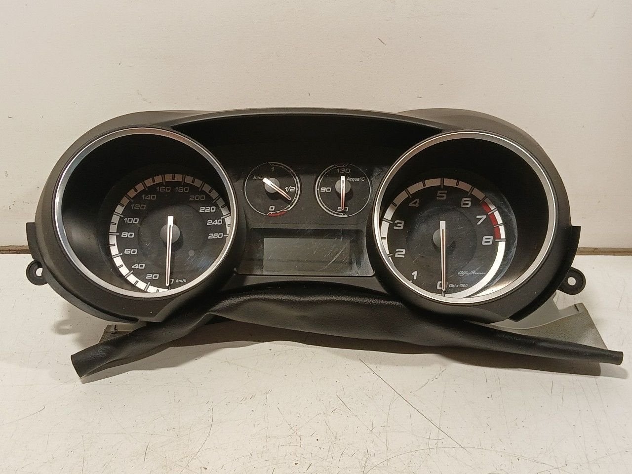 Cockpit Alfa Romeo Giulietta, Onderdelen@venauto.nl, Van der Ven Autorecycling B.V., Gebruikt, Ettenseweg 76, 4706 PB Roosendaal, The Netherlands