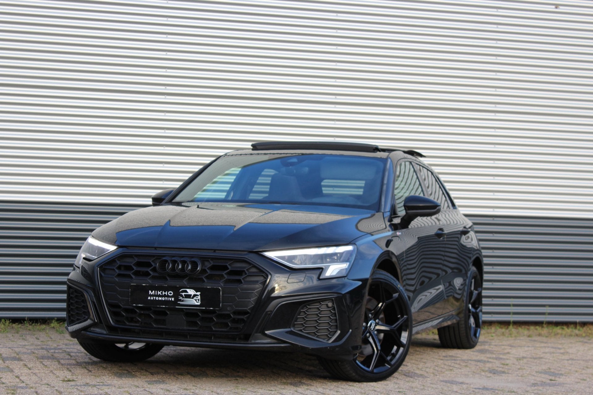 Audi A3 Sportback 45 TFSI e Competition | 3x S-Line | Panora, Auto's, Zwart, 4 cilinders, Zwart, Nieuw