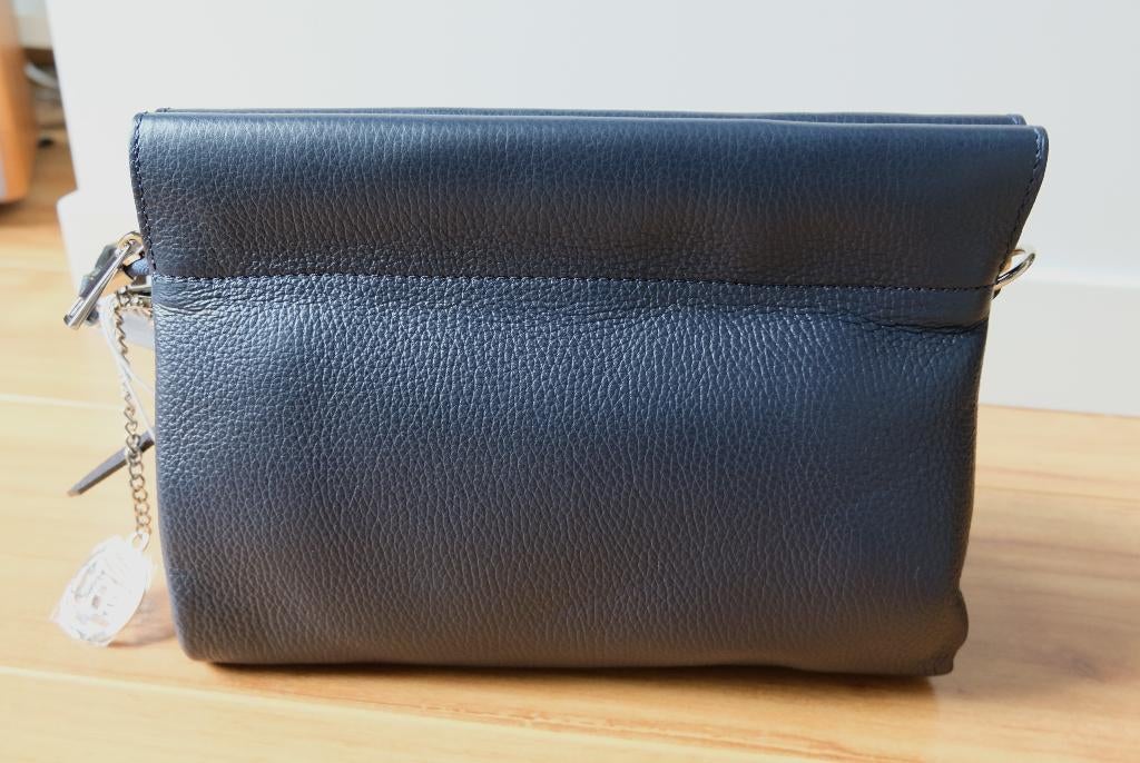 Nieuw: Mia Tomazzi handtas schoudertas navy blauw leer, Ophalen of Verzenden, Nieuw, Blauw, Handtas