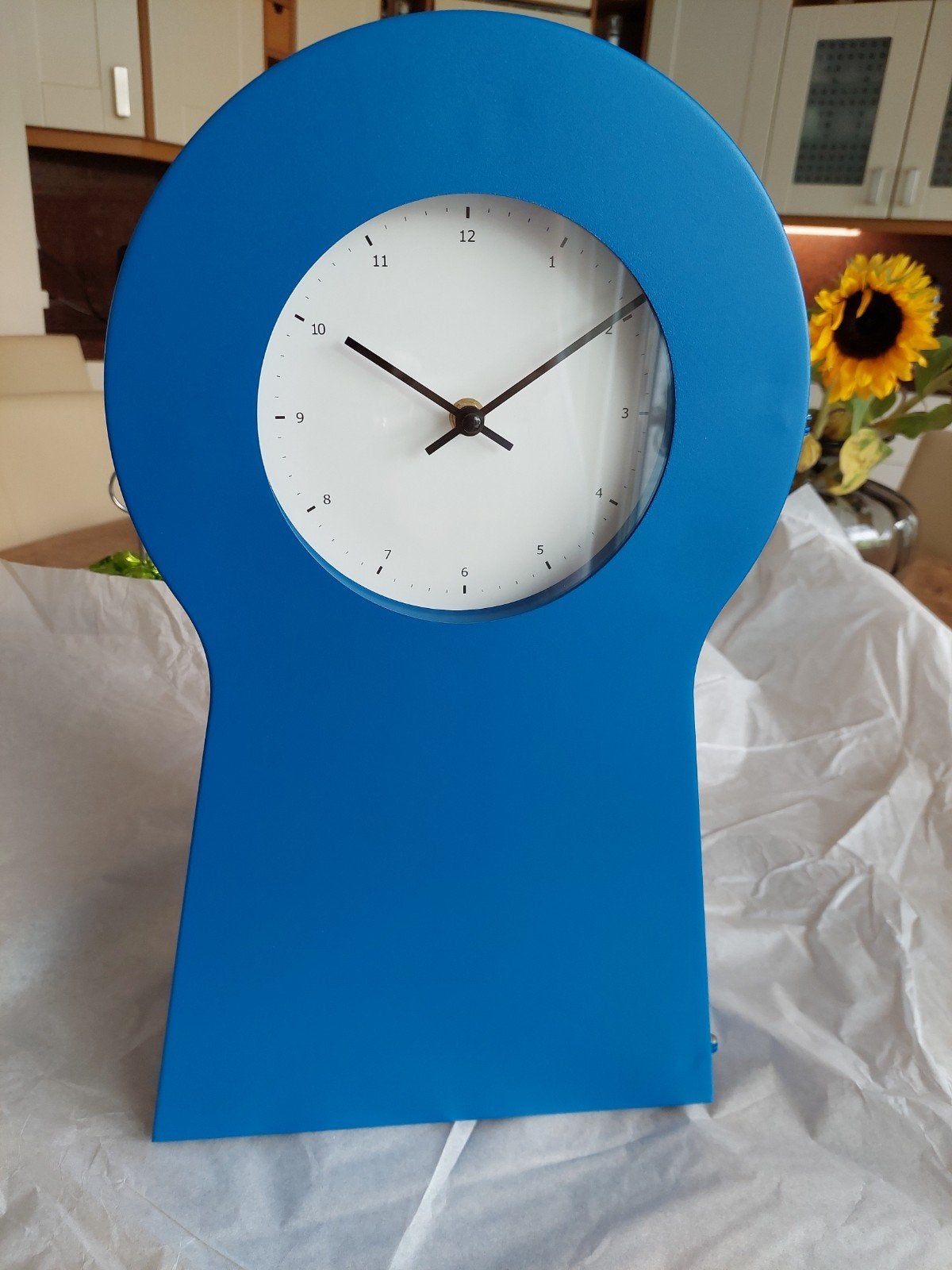 Klok nieuw in doos van ikea, Huis en Inrichting, Ophalen, Nieuw, Blauw