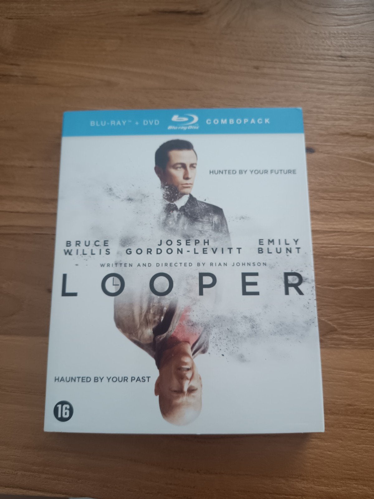Looper - Blu-ray + DVD - incl sleeve, Ophalen of Verzenden, Zo goed als nieuw