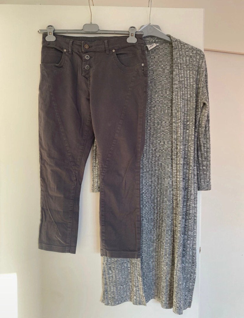 ONLY capri broek grijs (Maat 36 samen met lange vest maat S, Ophalen of Verzenden, Zo goed als nieuw, Driekwart, Maat 36 (S)