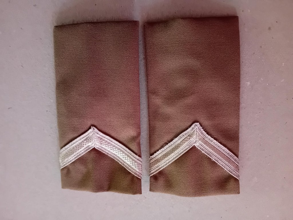 Rangonderscheidingsteken Wachtmeester Cavalerie/Sergeant MA, Ophalen of Verzenden, Landmacht, Nederland, Embleem of Badge