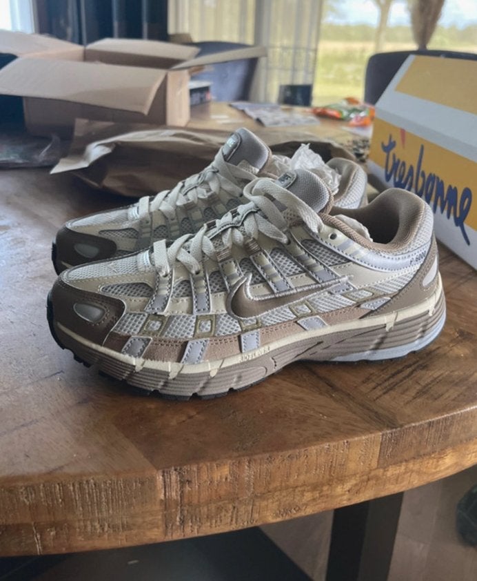 Nike P-6000 nieuw maat 38, Kleding | Dames, Overige kleuren, Nieuw, Ophalen of Verzenden, Sneakers of Gympen