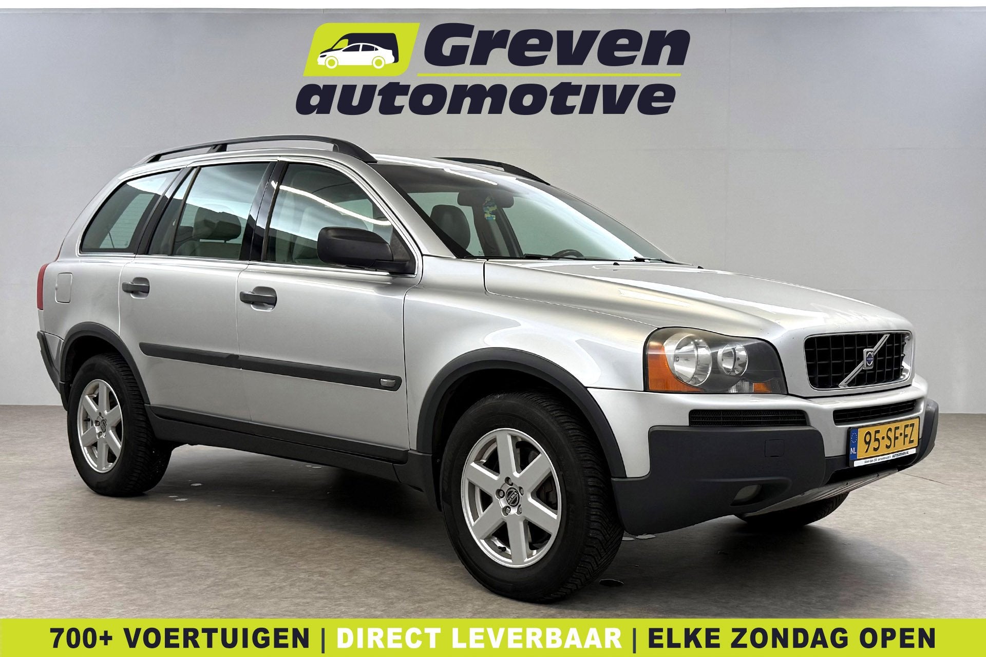 Volvo XC90 2.5 T Momentum 7p. | Export | Youngtimer | Clima, Auto's, Volvo, Automatische klimaatregeling, Gebruikt, 1991 kg, 7 stoelen