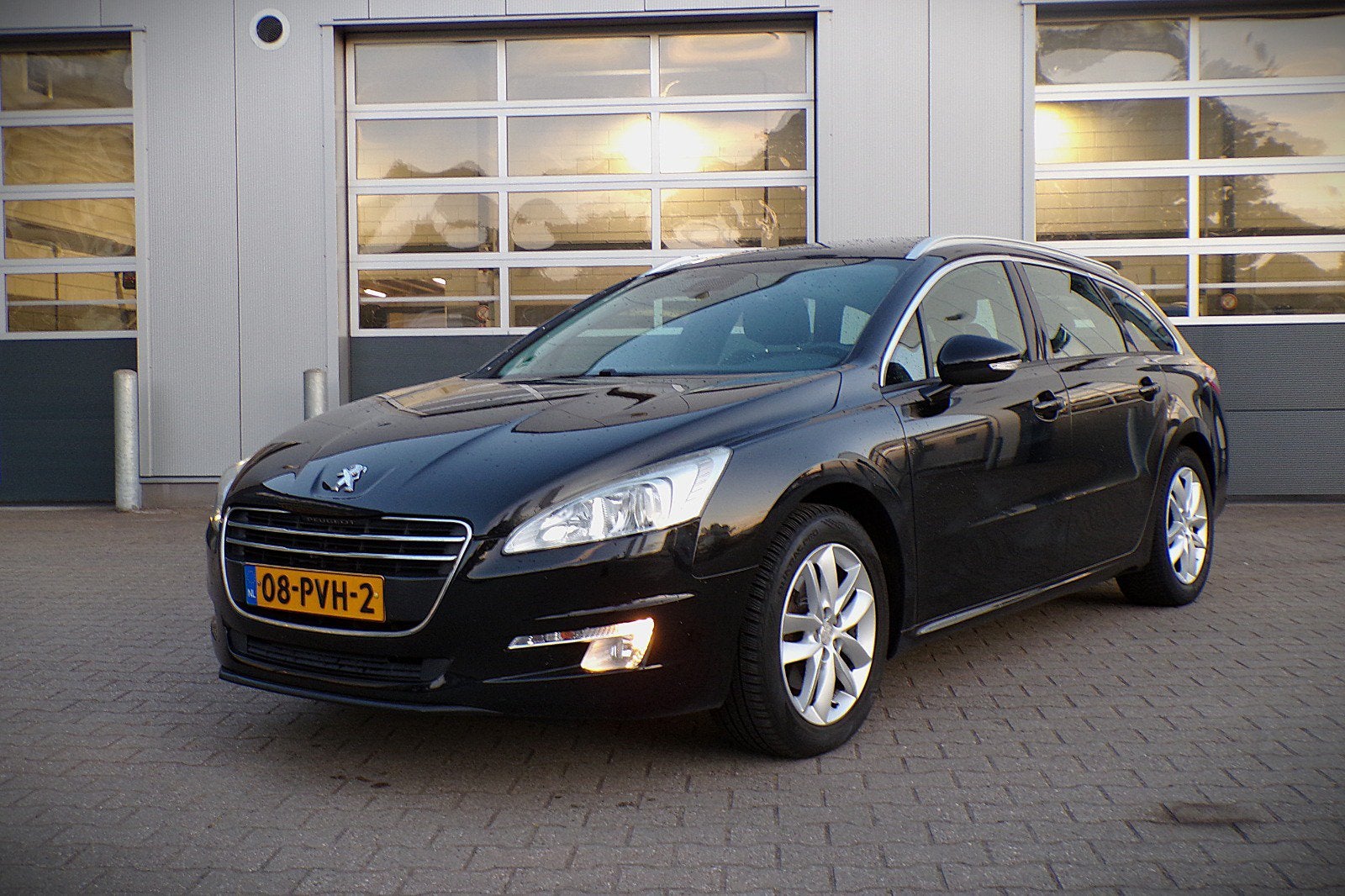 Peugeot 508 1.6 THP SW 2011 Zwart, Auto's, Voorwielaandrijving, 745 kg, 15 km/l, 1800 kg