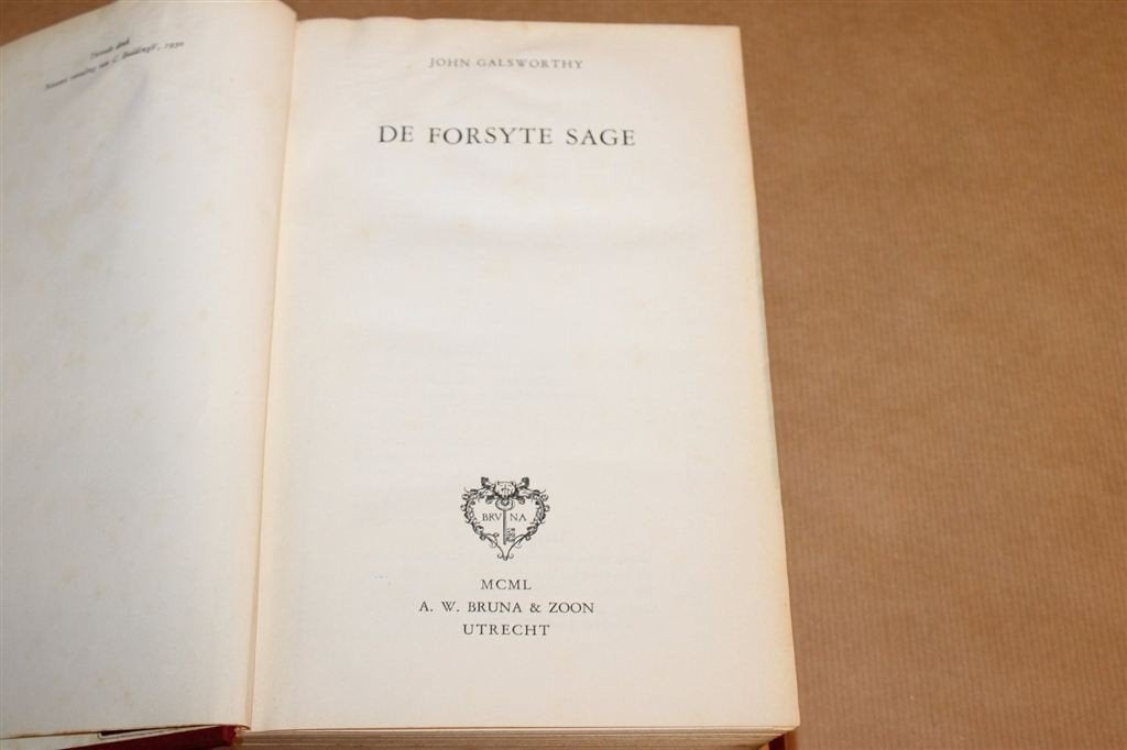 De Forsyte Saga — Galsworthy, Bruna 1950, Ophalen of Verzenden, Gelezen