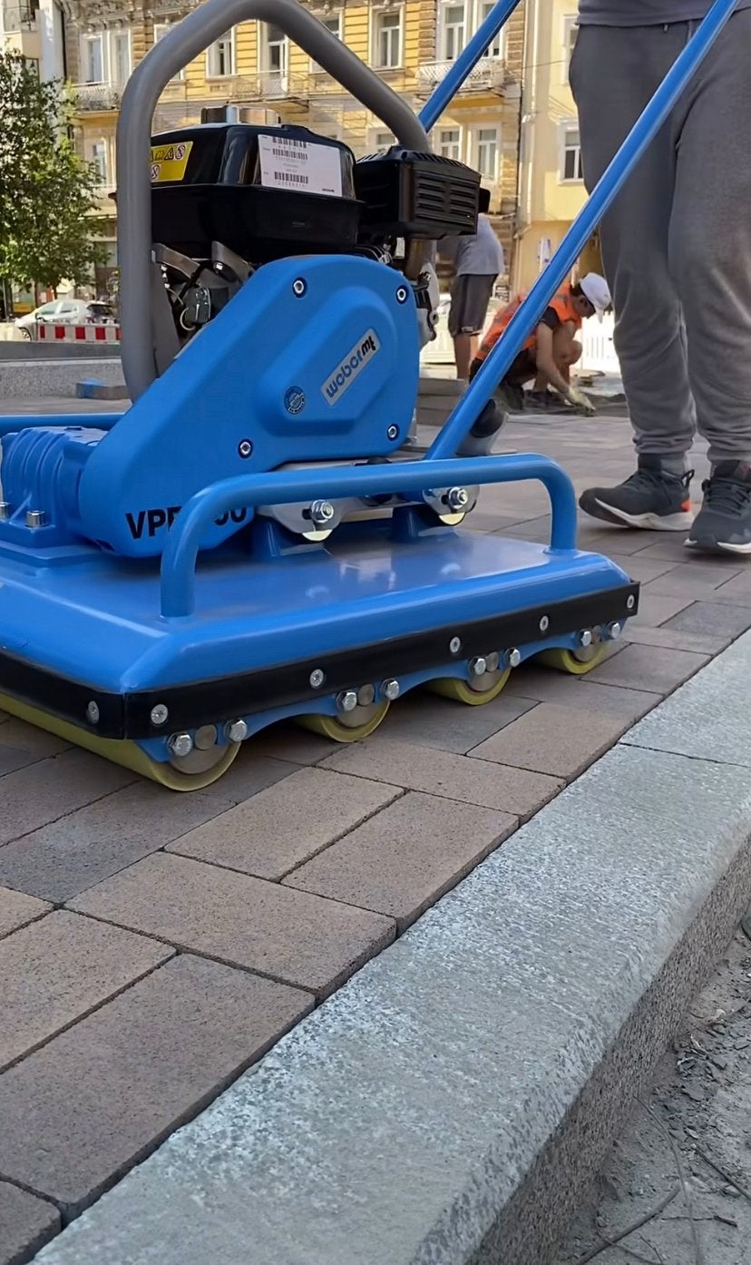 Roller trilplaat te huur, Ophalen, Zo goed als nieuw