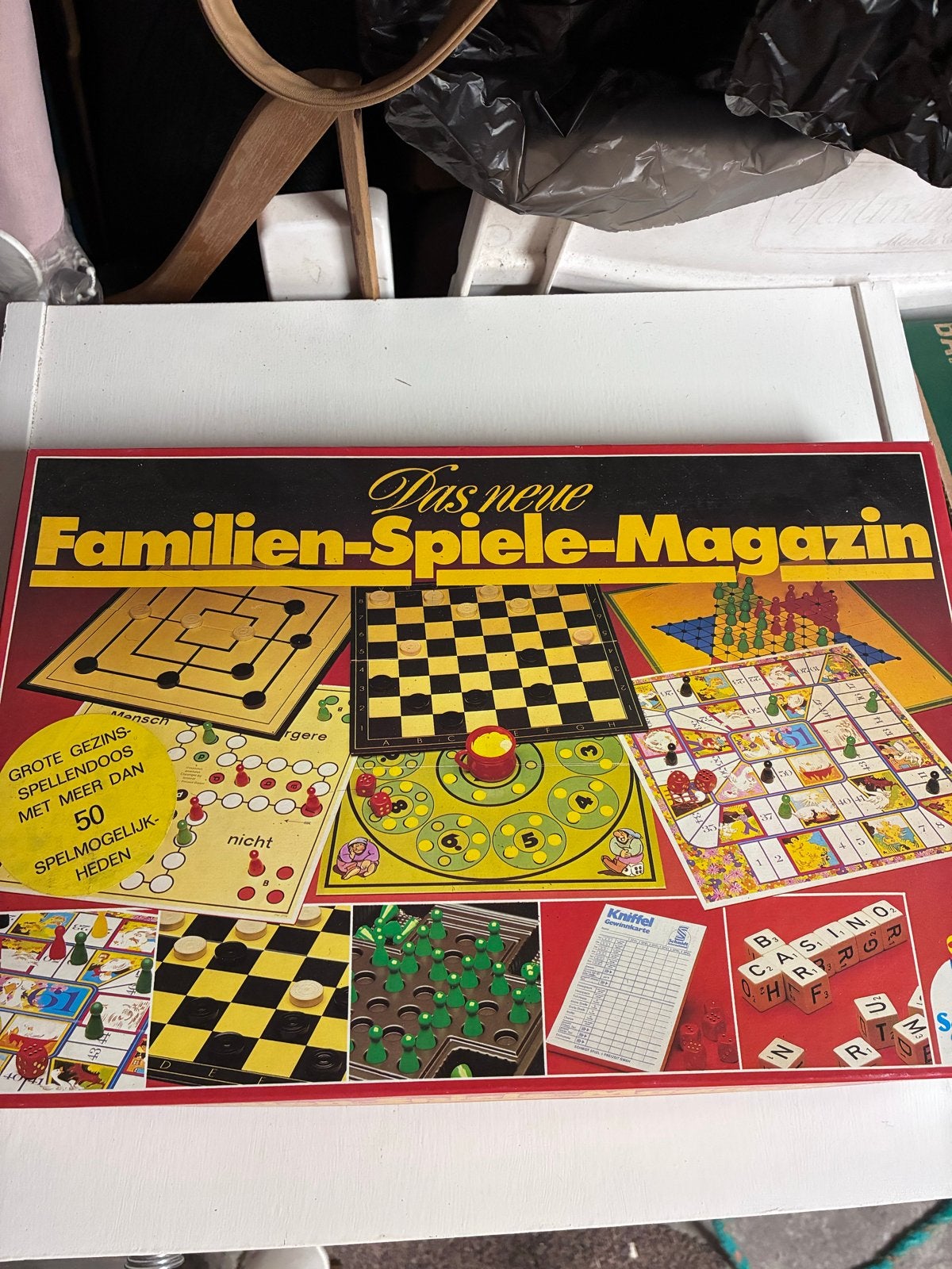 Das neue Familien-Spiele-Magazin - 50 Spellen, Een of twee spelers, Ophalen of Verzenden, Gebruikt