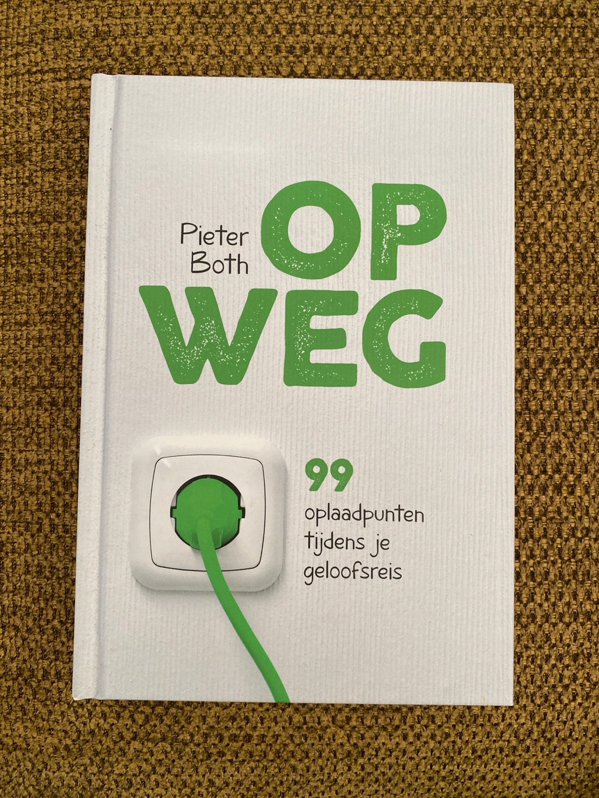 Op Weg - 99 oplaadpunten tijdens je geloofsreis, Ophalen of Verzenden, Zo goed als nieuw, Christendom | Protestants