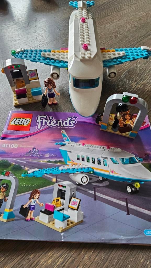 Lego Friends Vliegtuig 41100 - Zo goed als nieuw, Kinderen en Baby's, Speelgoed | Bouwstenen, Zo goed als nieuw, Overige merken