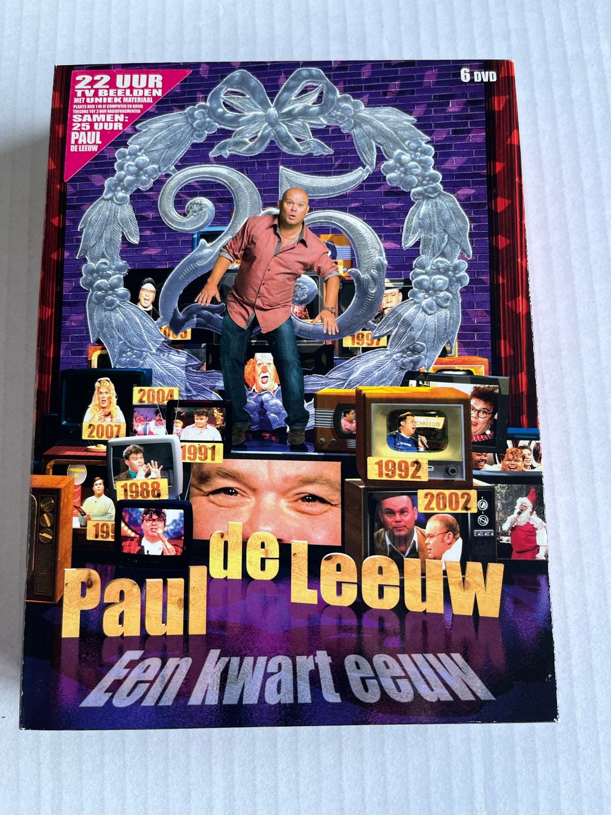 Paul de Leeuw: Een Kwart Eeuw - 6 DVD Boxset, Cd's en Dvd's, Gebruikt, Alle leeftijden, Komedie, Extra's
