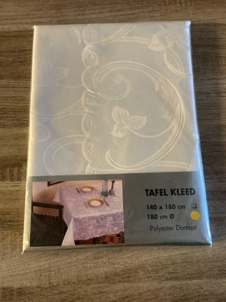 Tafelkleed polyester damast 140-180cm, Ophalen of Verzenden, Nieuw, Rechthoek, Binnen