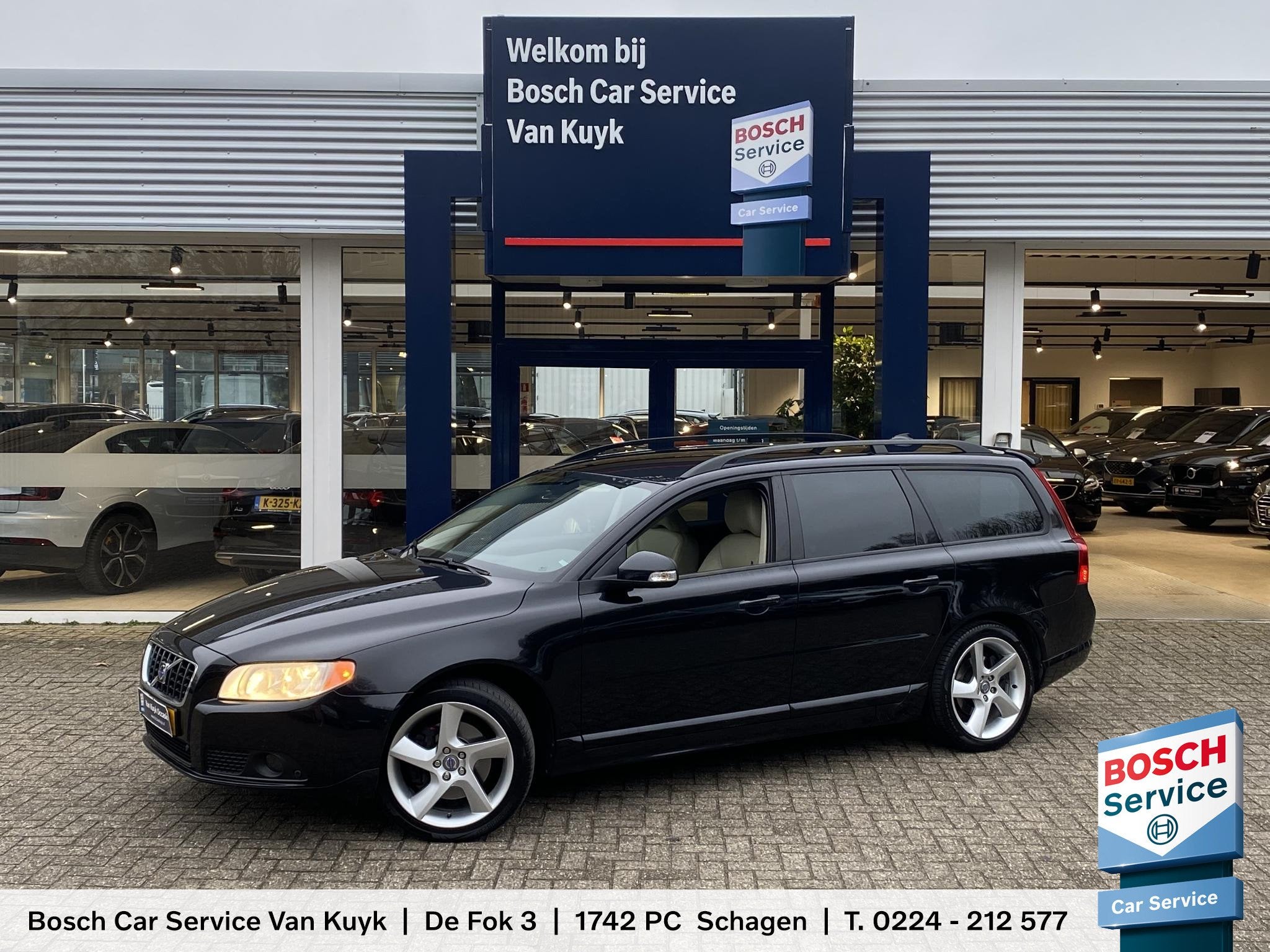 Volvo V70 3.0 T6 AWD Momentum / Automaat / NL-Auto / 6-Cilin, Auto's, Volvo, Automaat, Gebruikt, 2953 cc, 2000 kg