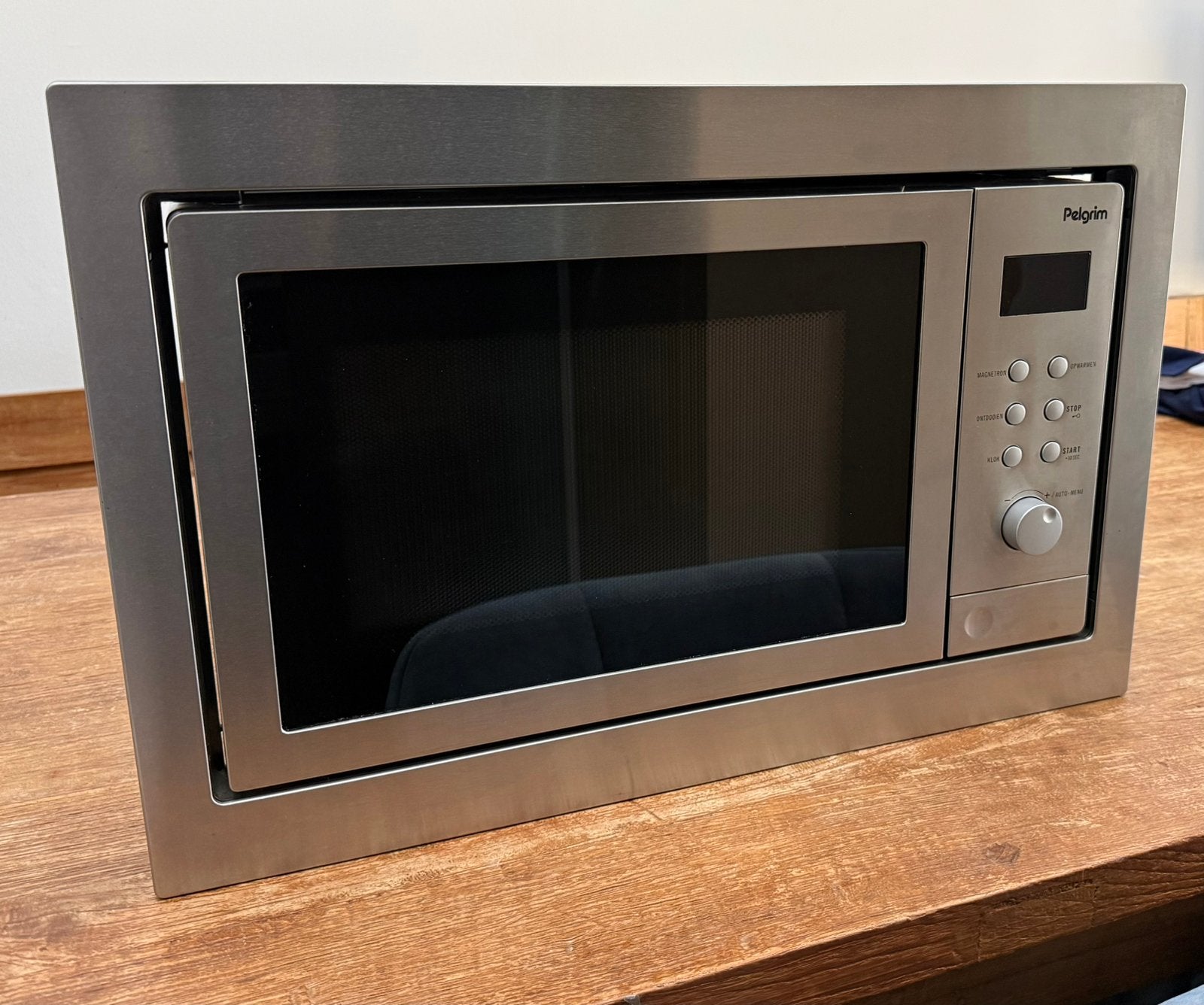 Magnetron Pelgrim inbouw, Ophalen, Zo goed als nieuw, Inbouw, Draaiplateau