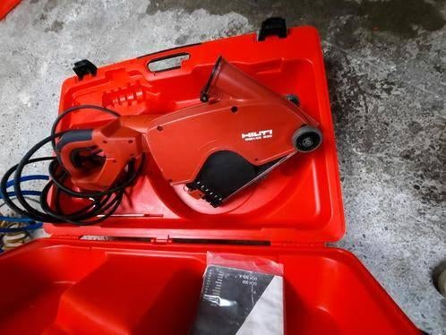 Hilti dch 230 doorslijper zaag diamantzaag, Doe-het-zelf en Verbouw, Gereedschap | Zaagmachines, Ophalen, Zo goed als nieuw, Afkortzaag