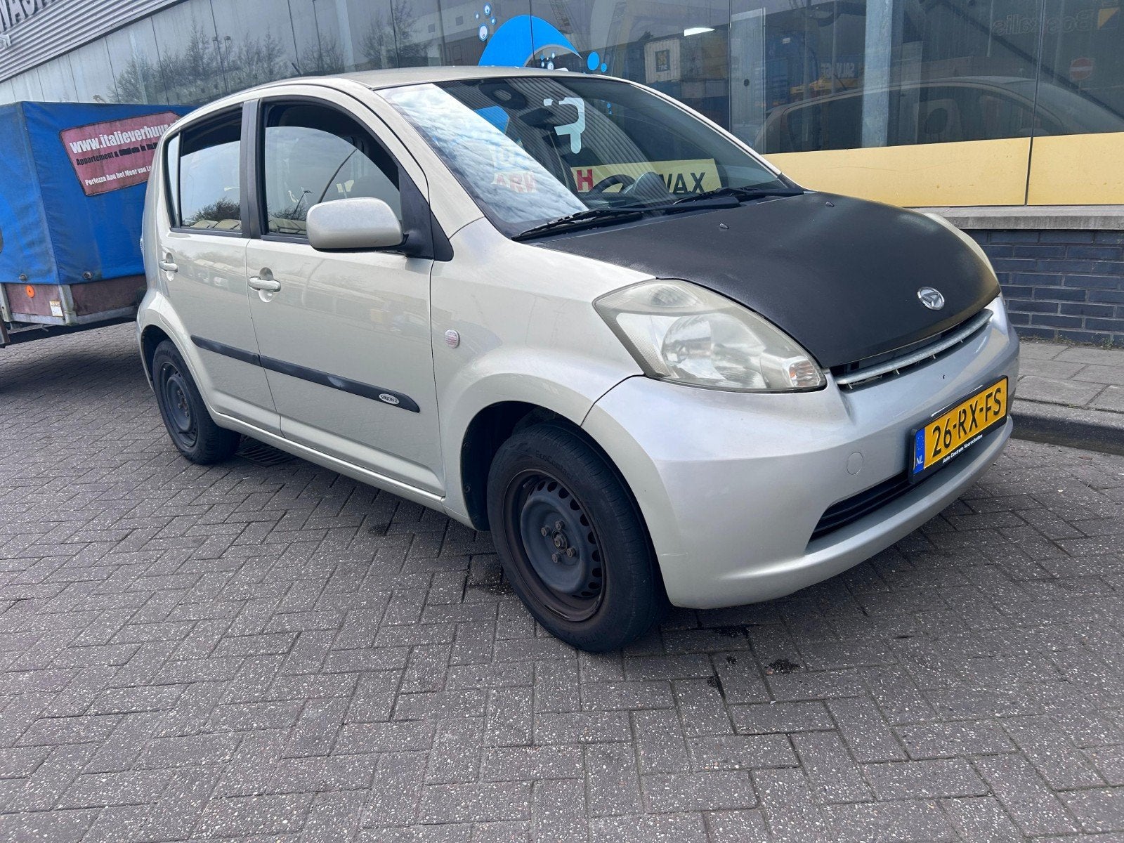 Daihatsu Sirion 1.3 2005 Beige, Voorwielaandrijving, 40 €/maand, 4 cilinders, Beige