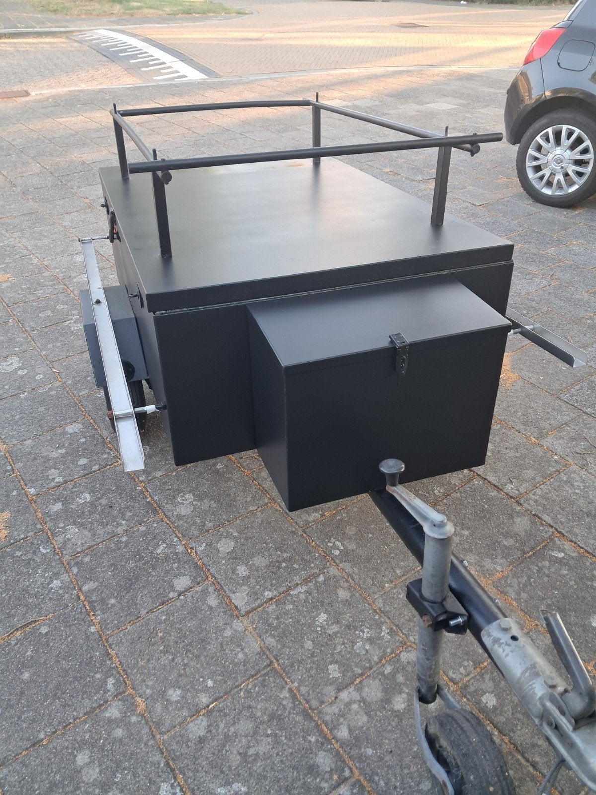 Compacte aanhanger met opbergruimte en imperiaal, Ophalen, Gebruikt, Overige typen, 80 kg of meer