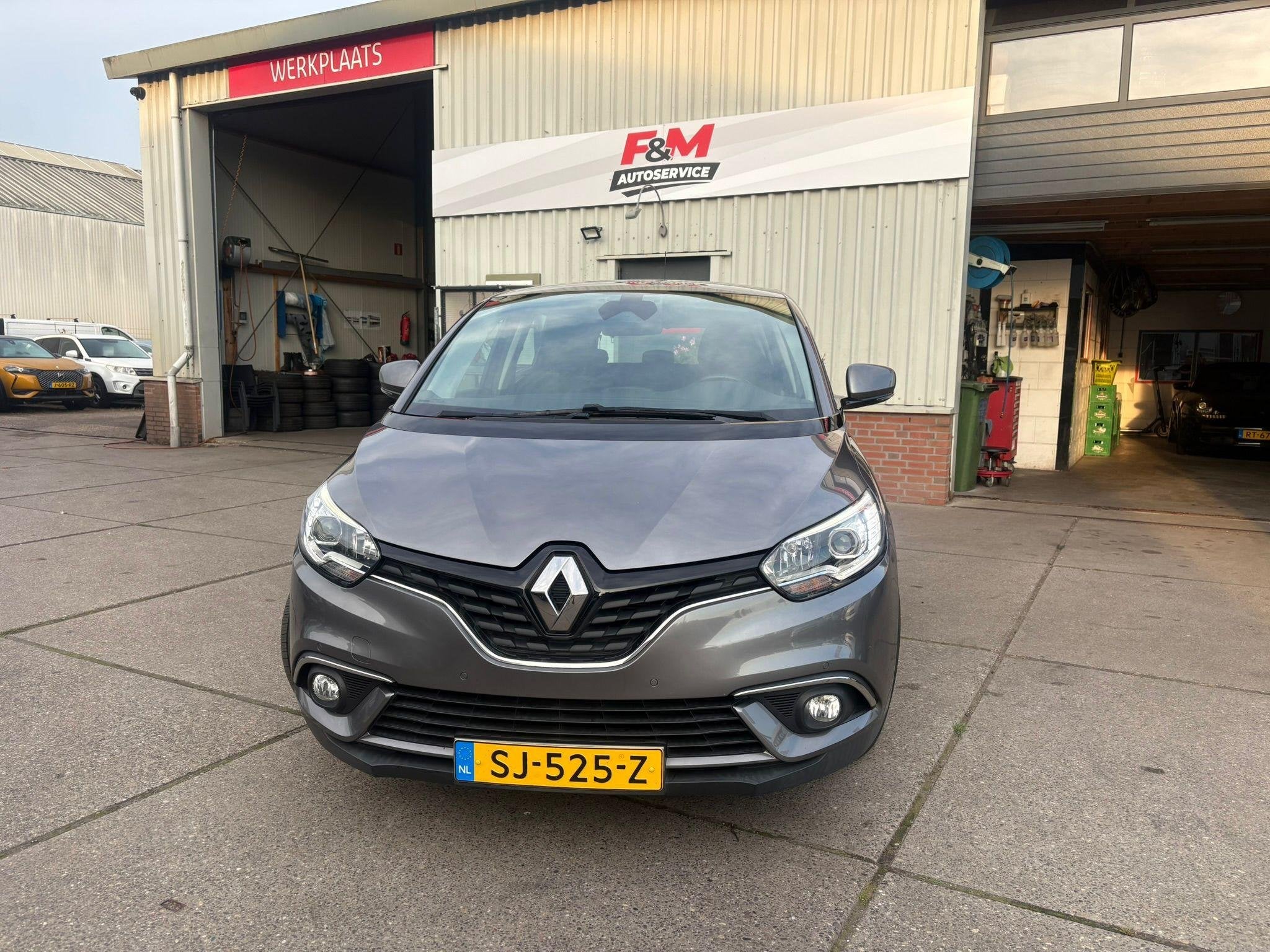 Renault Scénic 1.3 TCe Zen Clima, cruise, pdc, trekhaak, Stof, Gebruikt, Euro 6, 4 cilinders