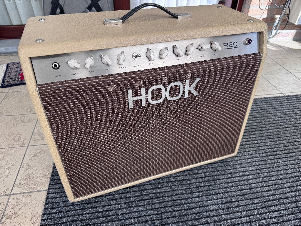 Hook Gitaar combo R20, Muziek en Instrumenten, Ophalen, Gebruikt, Gitaar, Minder dan 50 watt