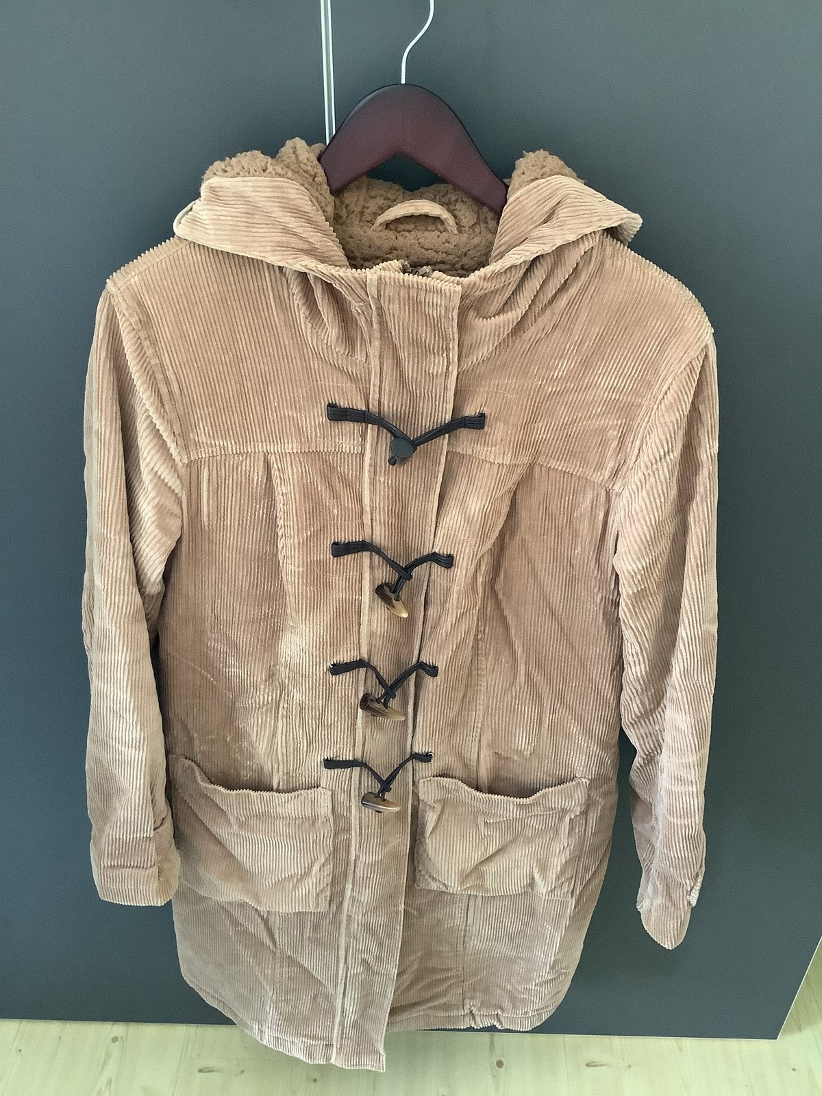 Houtje touwtje jas van ribfluweel met teddy voering, Kleding | Dames, Jassen | Winter, Ophalen of Verzenden, Gedragen, Maat 38/40 (M)
