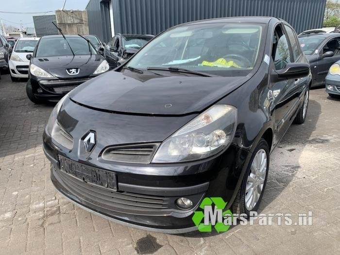 Fusee rechts-voor van een Renault Clio, Auto-onderdelen, Gebruikt, -, Renault, -